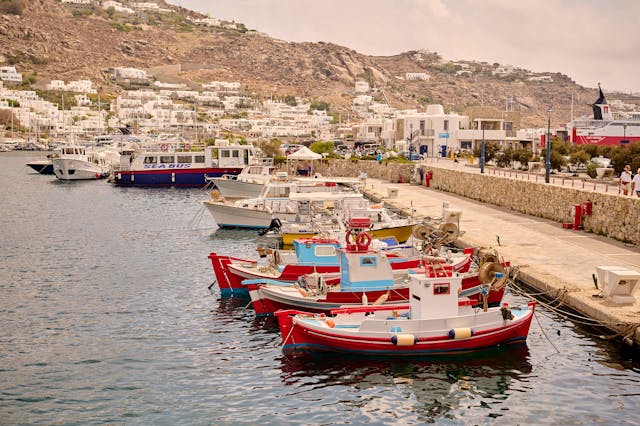 mikonos1_1.jpg